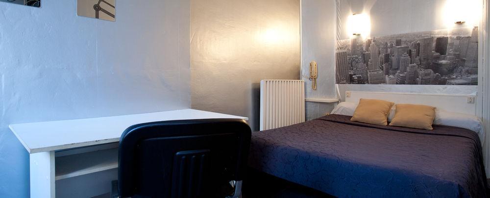 Hotel Le Parisien Ρενς Εξωτερικό φωτογραφία